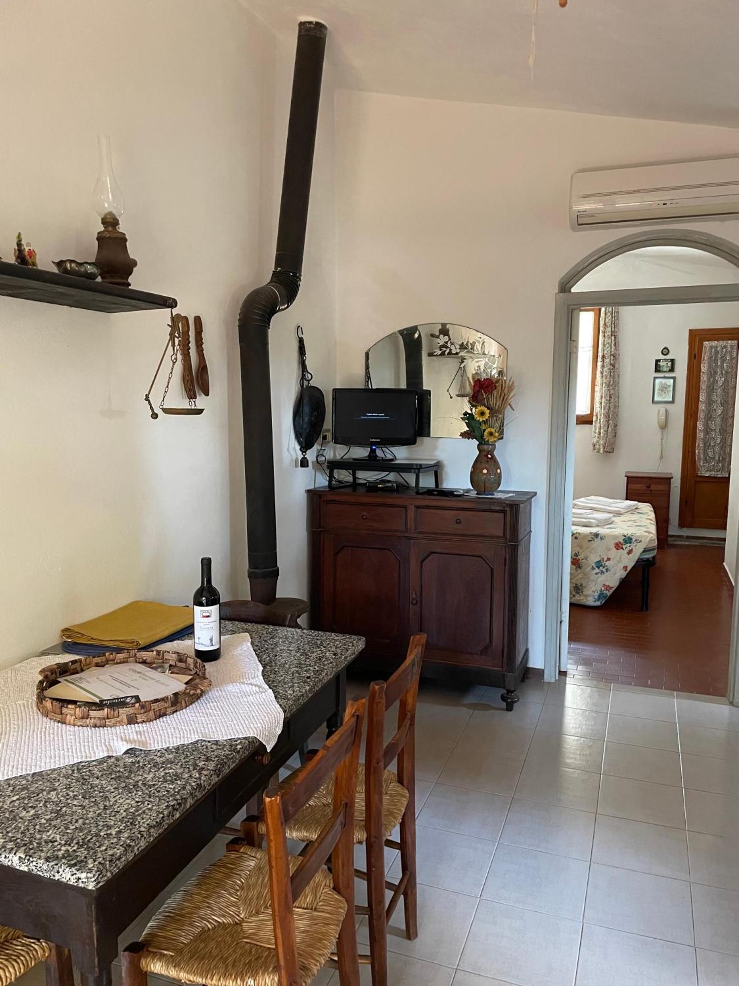 Agriturismo Podere Campalto Кампилья-Мариттима Экстерьер фото