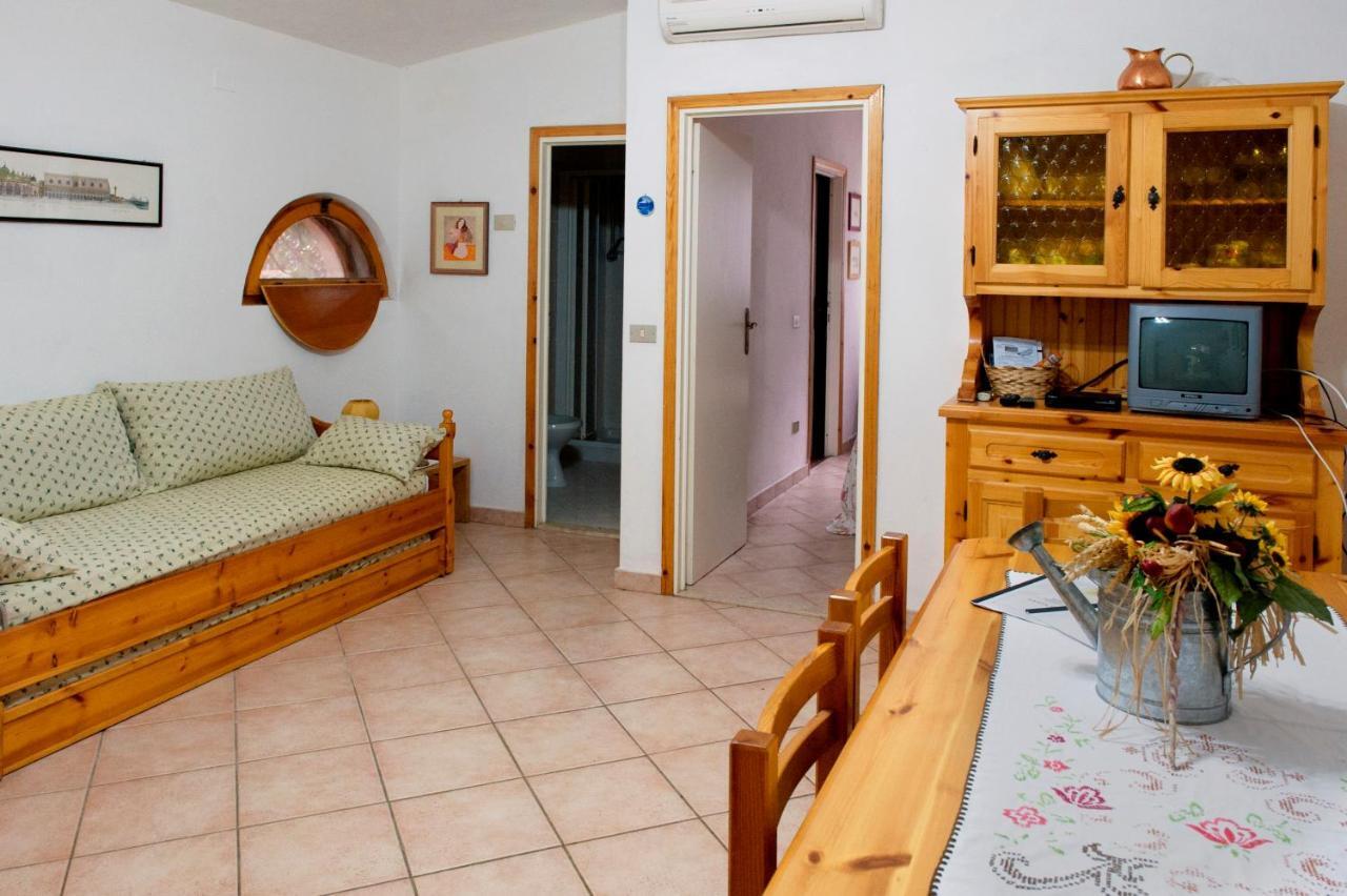 Agriturismo Podere Campalto Кампилья-Мариттима Экстерьер фото